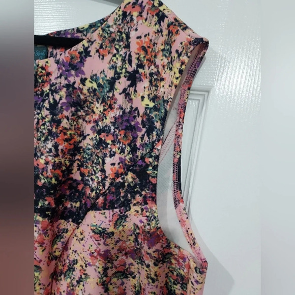 Gabby Skye Pink Floral Sleeveless Scuba Dress in Size 22W (WIDE) - Picture 7 of 12